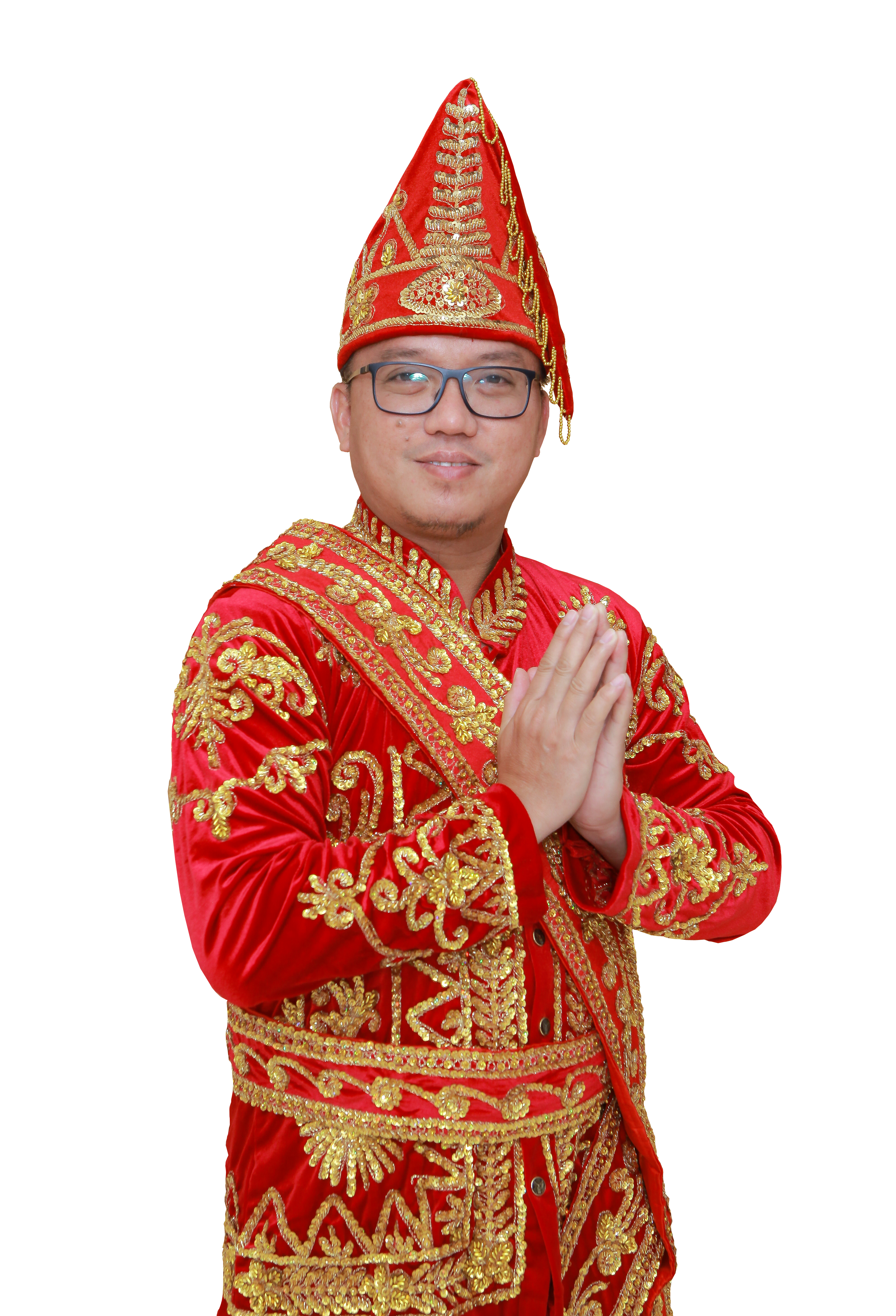 Potret resmi Bupati Morowali berdiri dengan latar belakang bendera merah putih, mengenakan pakaian dinas lengkap dengan tanda jabatan